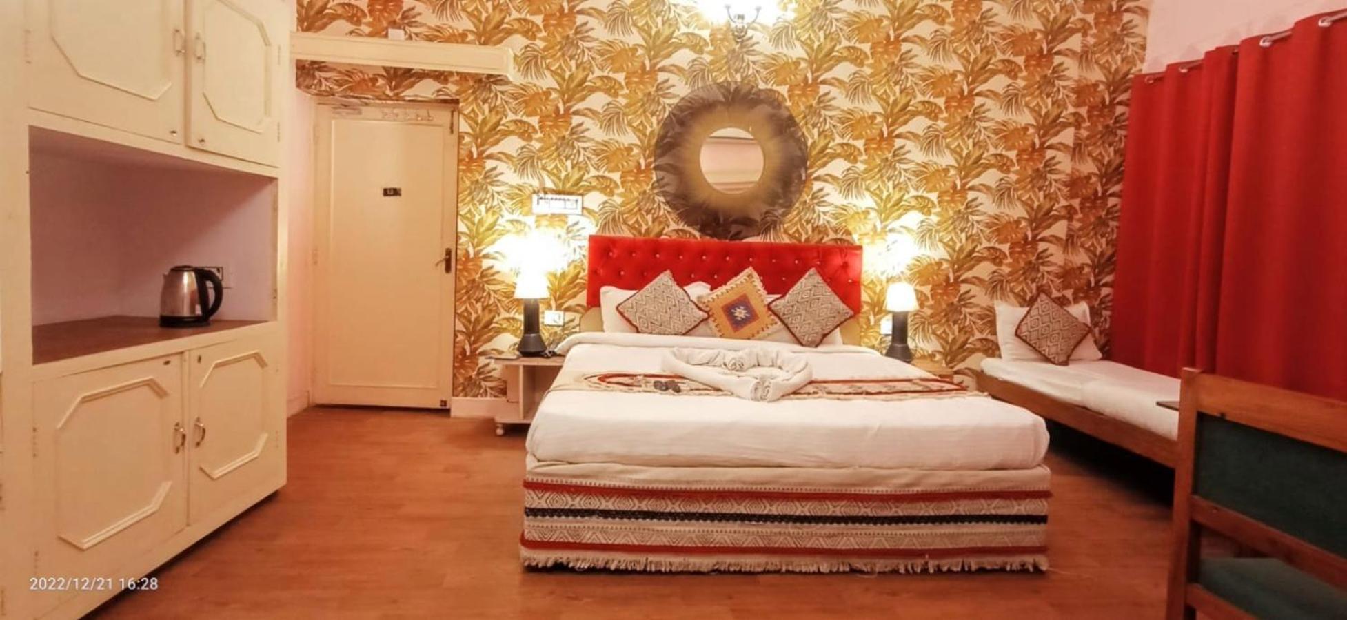 Hotel Pink Palace Jaipur Eksteriør billede