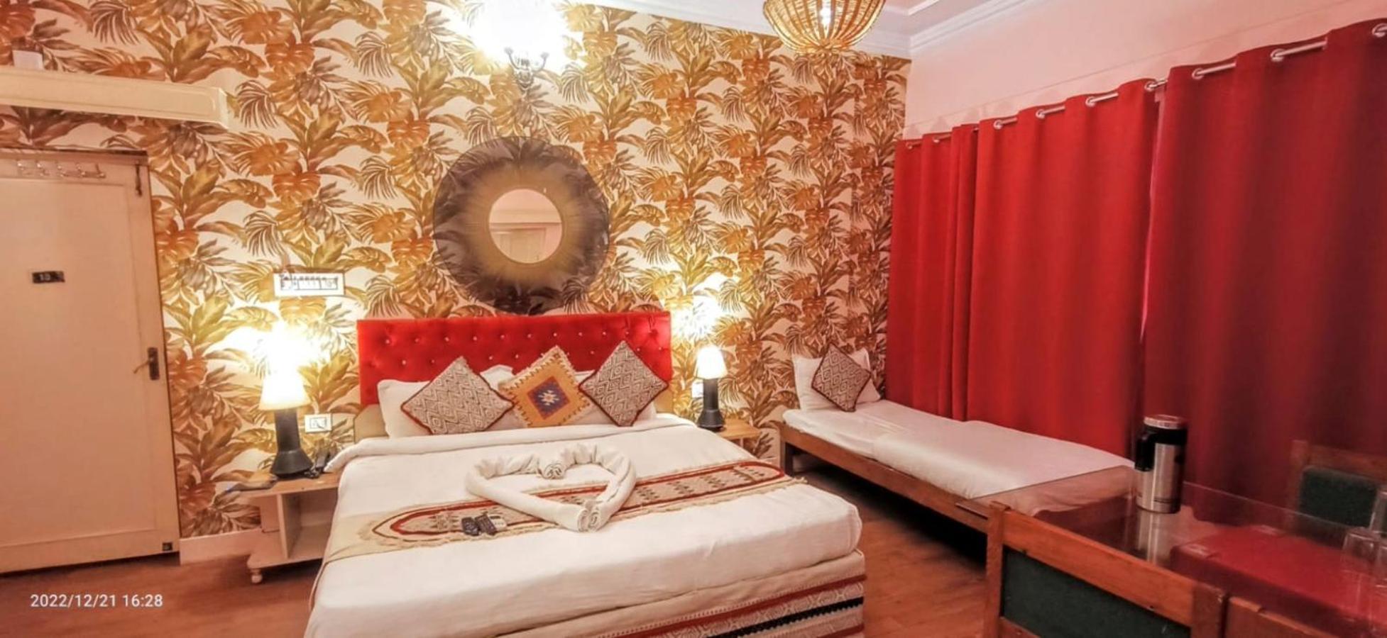 Hotel Pink Palace Jaipur Eksteriør billede
